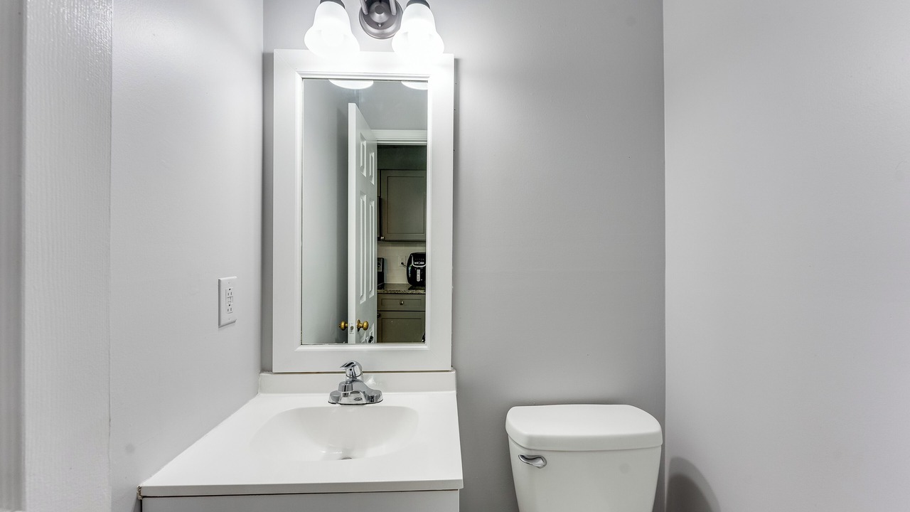 Photo of Bathroom in Stone Mountain