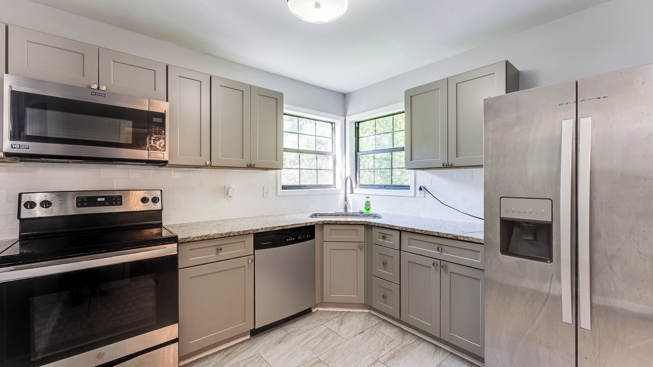 Photo of Kitchen in Stone Mountain