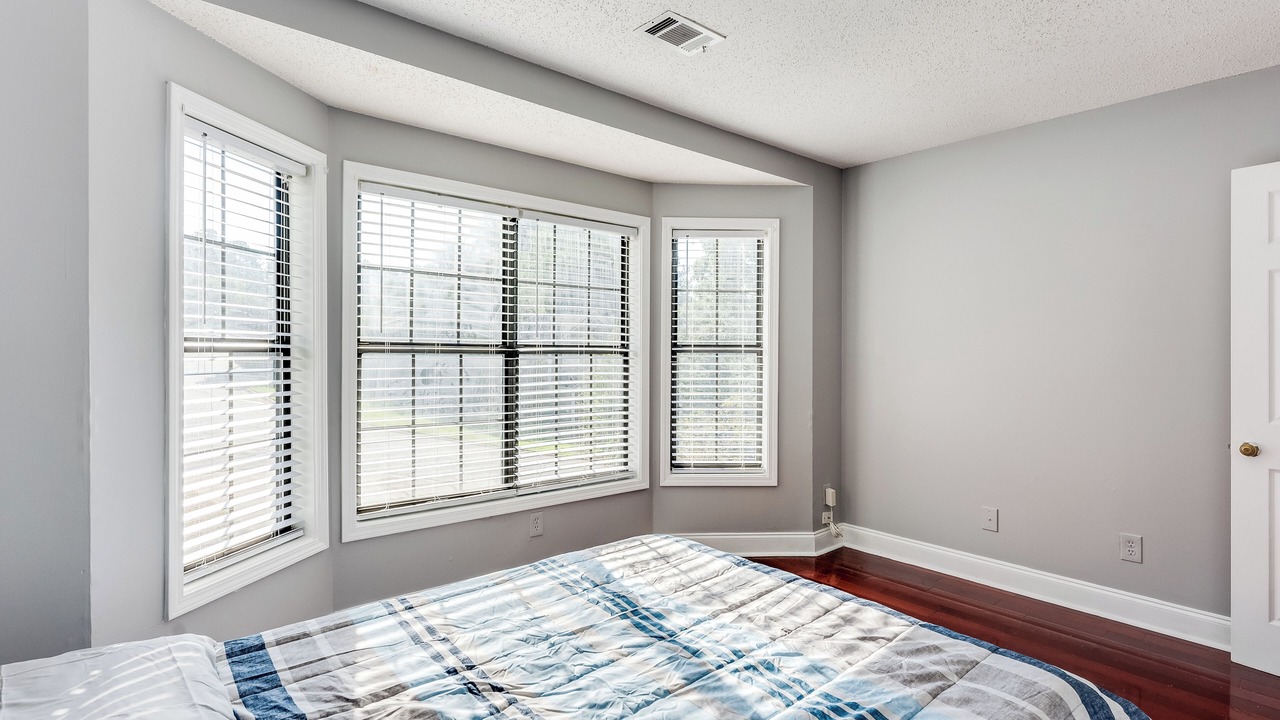 Photo of Bedroom in Stone Mountain