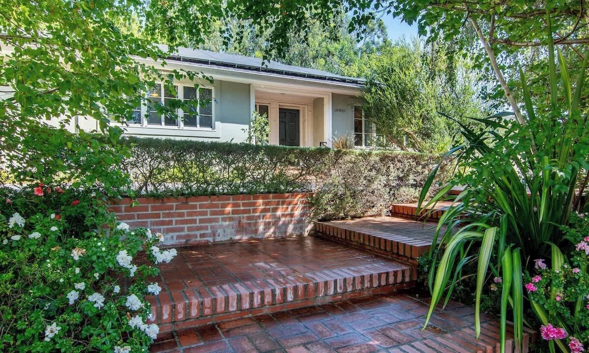 Photo of Outdoor in Westwood