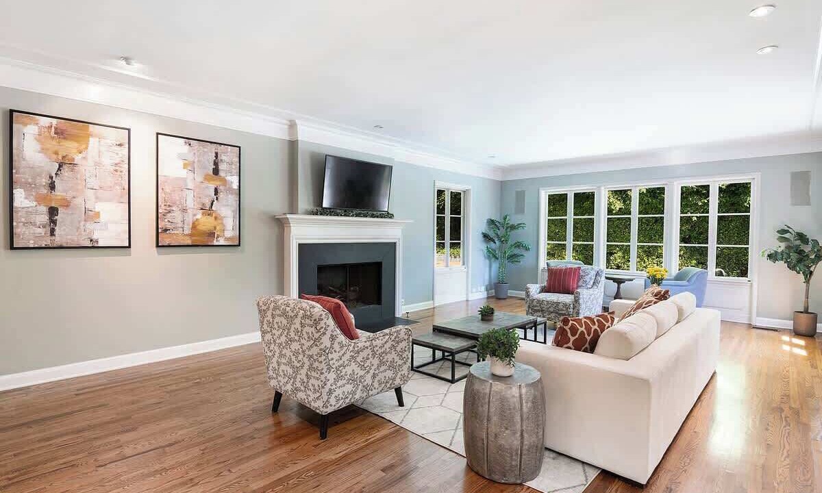 Photo of Livingroom in Westwood