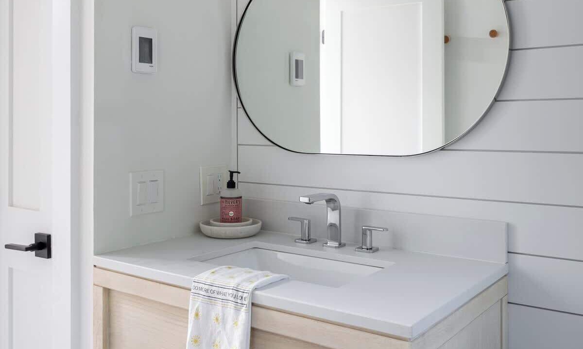 Photo of Bathroom in Jamestown Shores