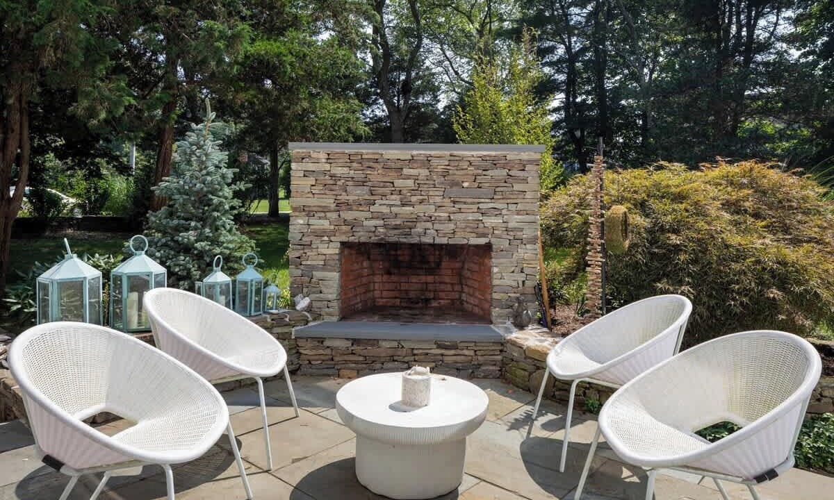 Photo of Outdoor in Jamestown Shores