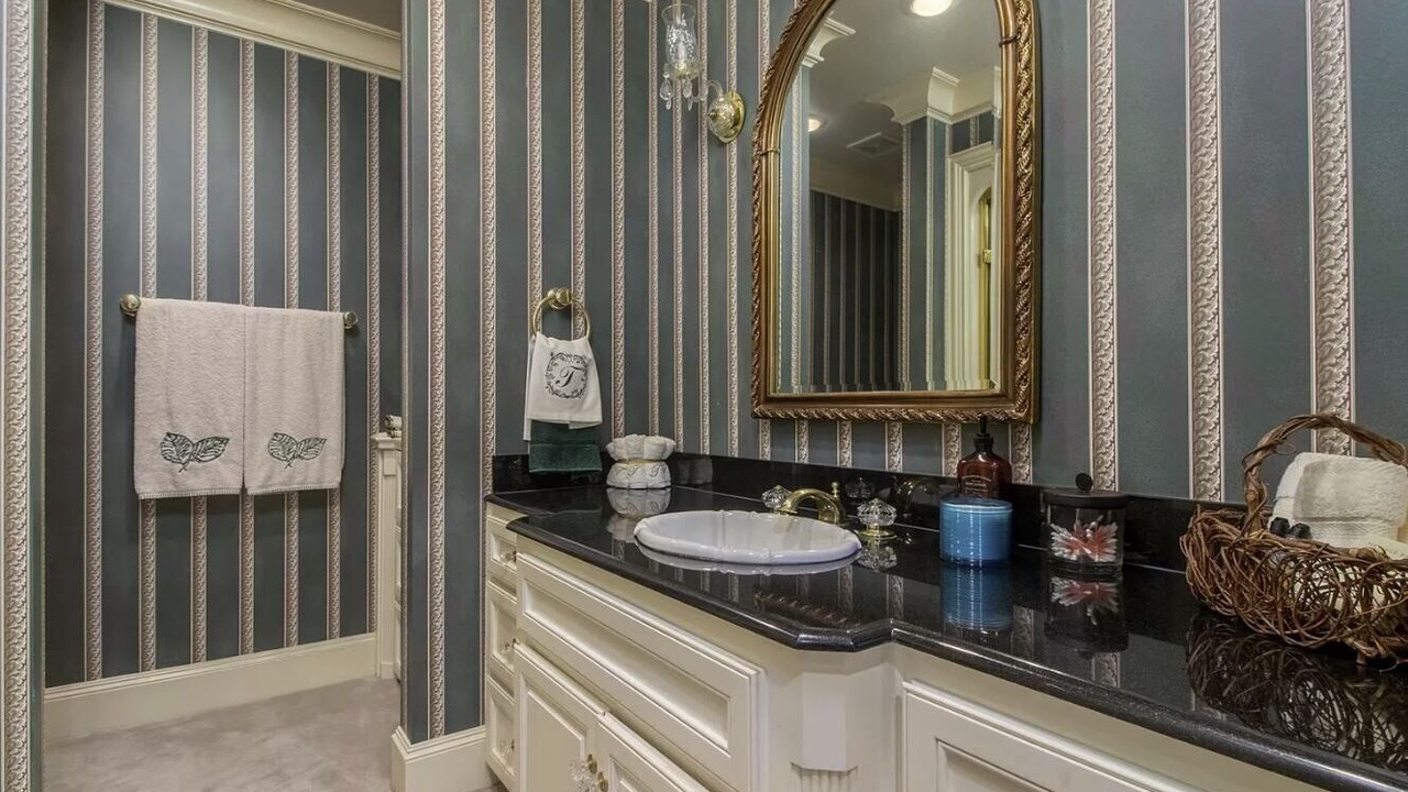 Photo of Bathroom in Durant