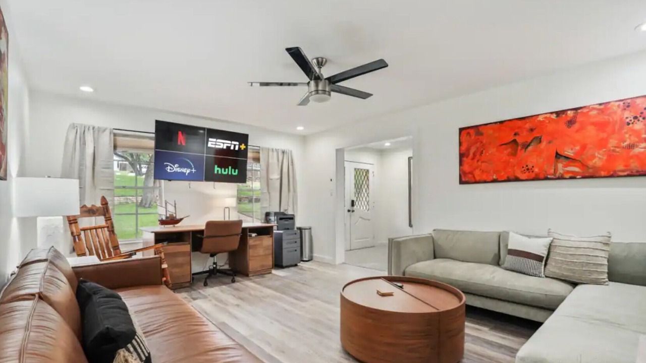 Photo of Bedroom in Highland Hills