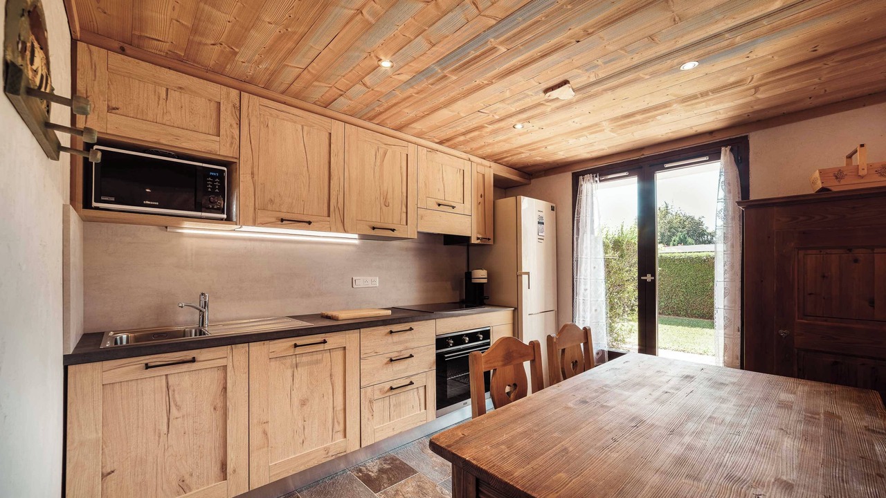 Photo of Kitchen in Demi-Quartier