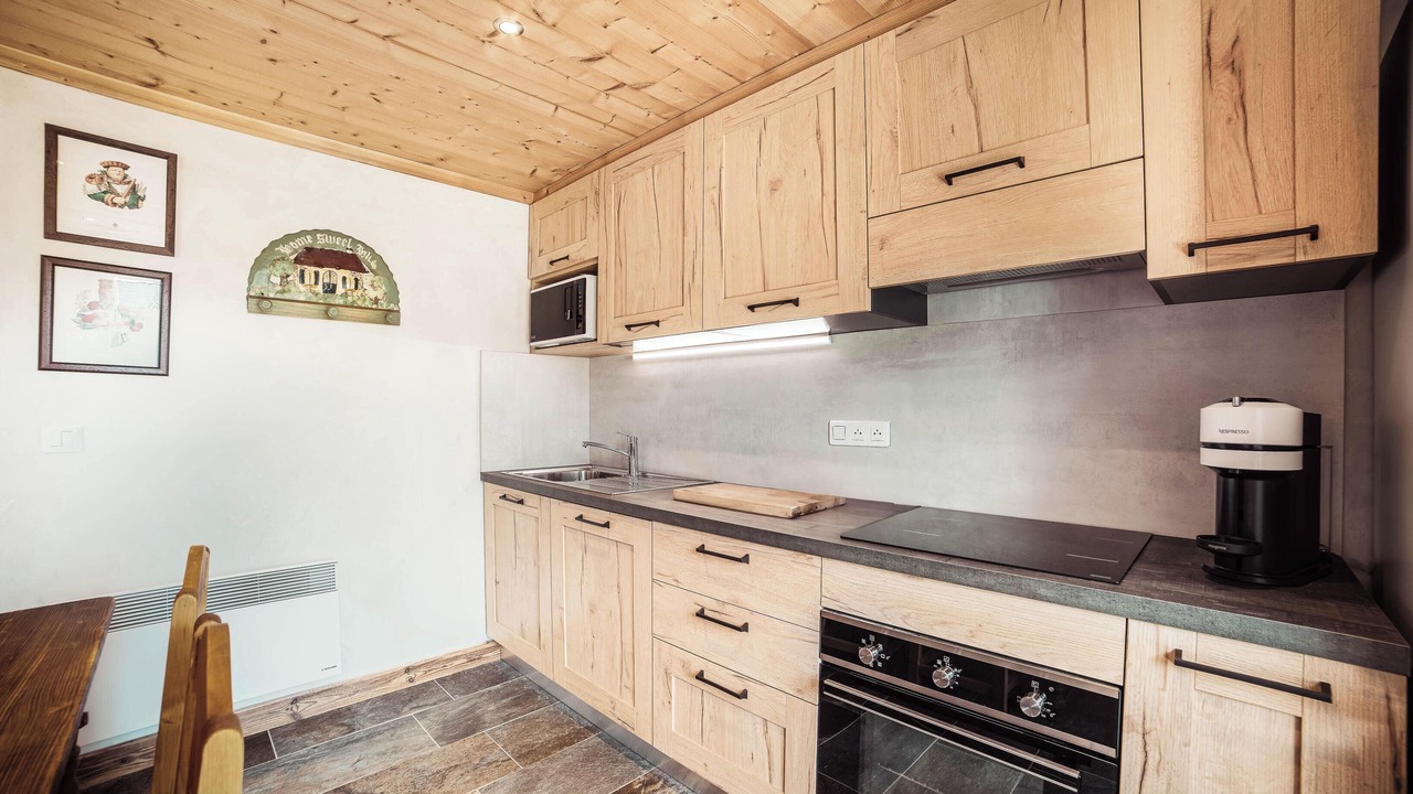 Photo of Kitchen in Demi-Quartier