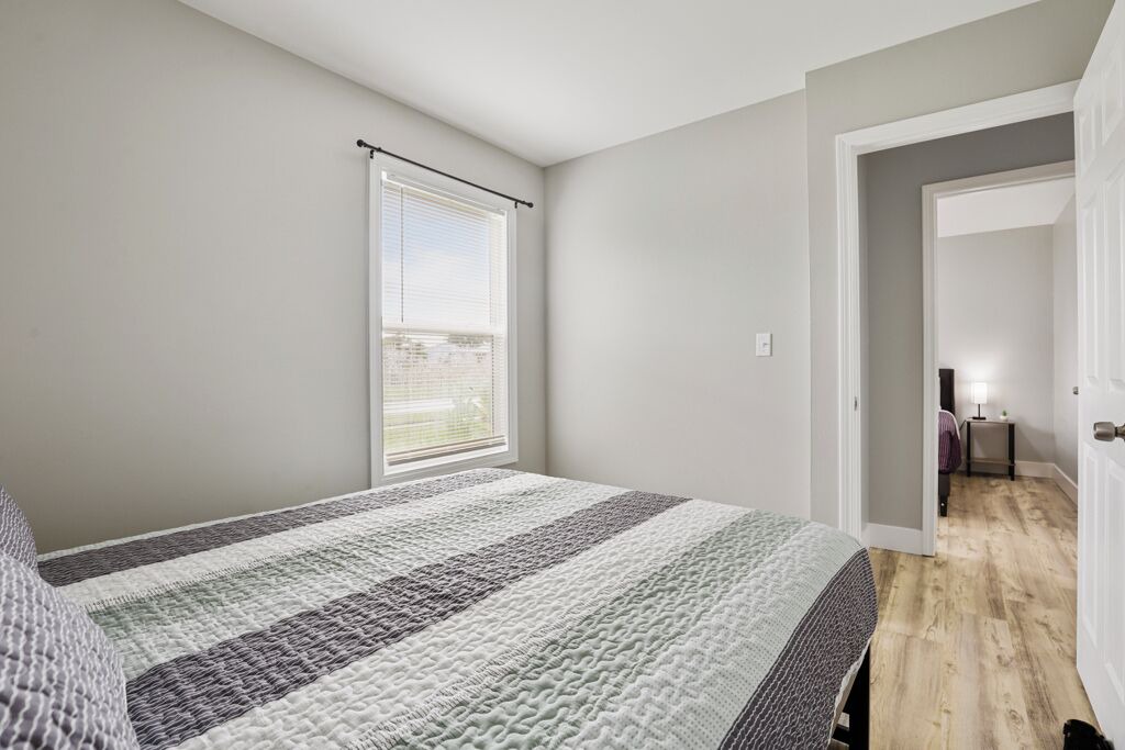 Photo of Bedroom in Island Lake