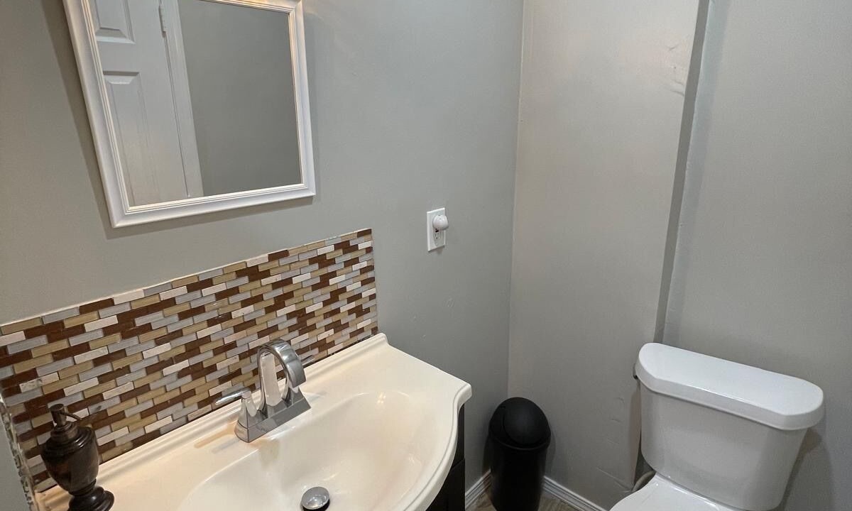 Photo of Bathroom in Sharpstown