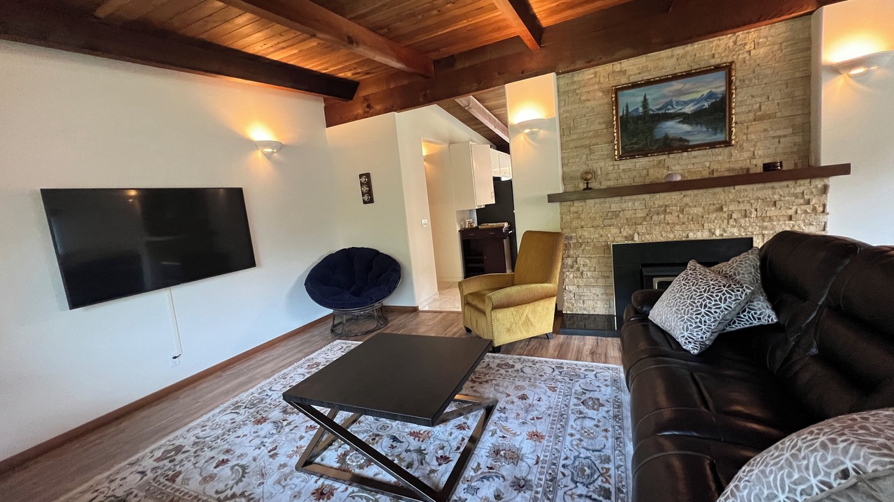 Photo of Livingroom in Inglenook