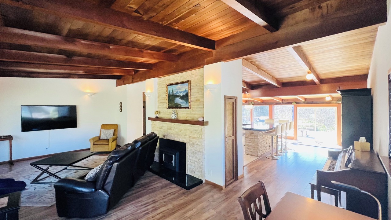 Photo of Livingroom in Inglenook