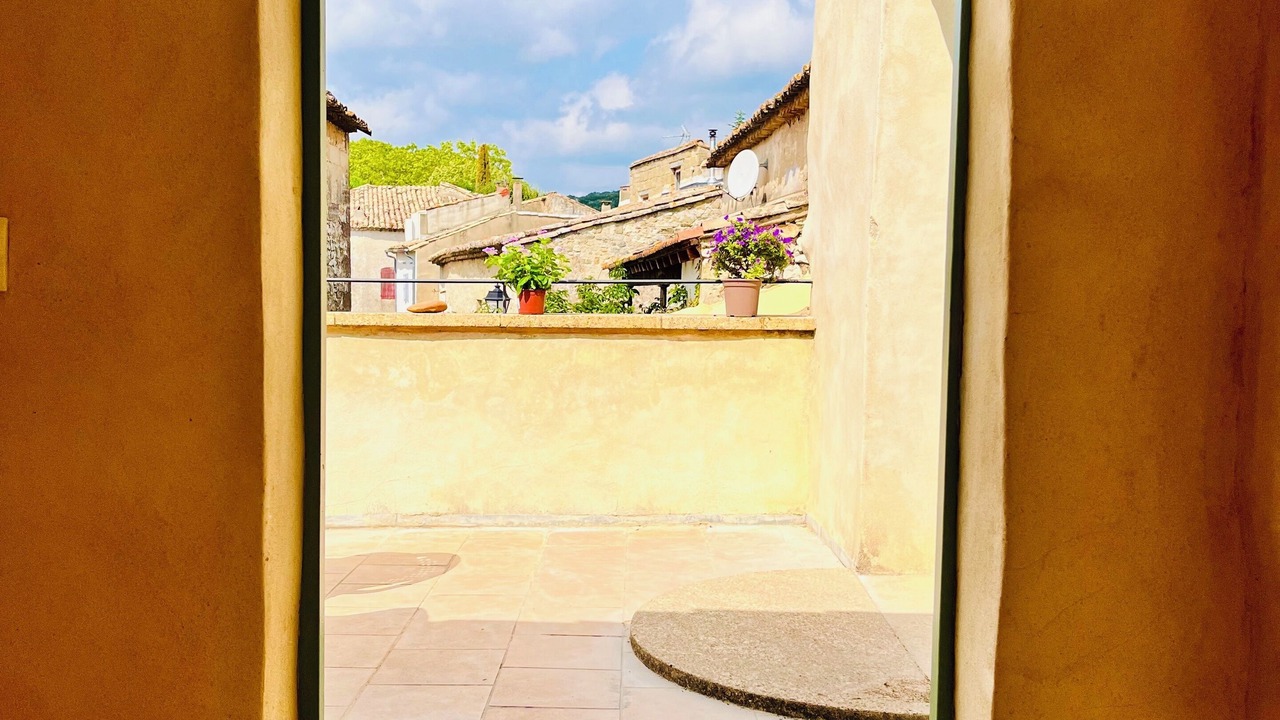 Photo of Others in Saint-Hippolyte-de-Montaigu
