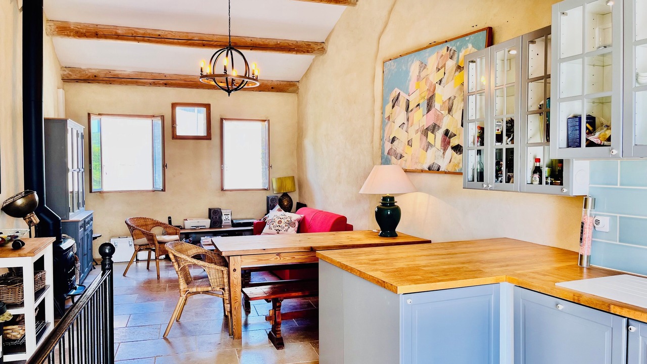 Photo of Livingroom in Saint-Hippolyte-de-Montaigu