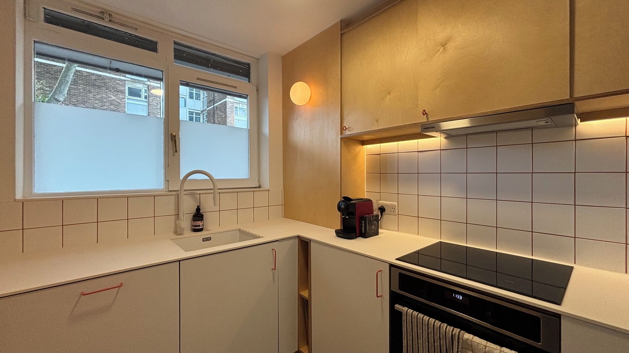 Photo of Others in Hoxton