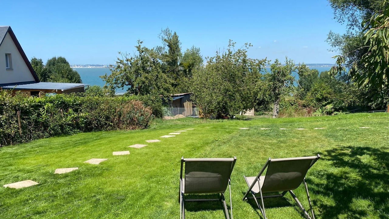 Photo of Outdoor in Cricqueboeuf