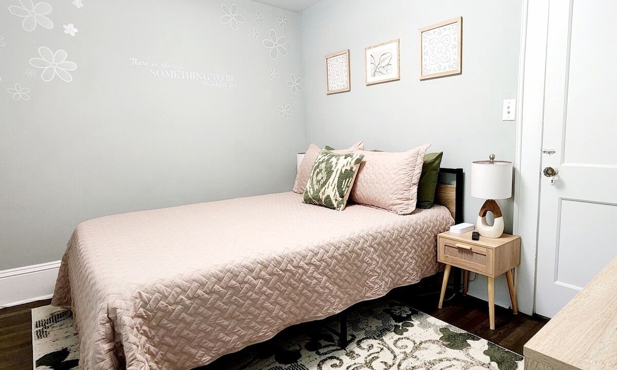 Photo of Bedroom in Winston - Salem