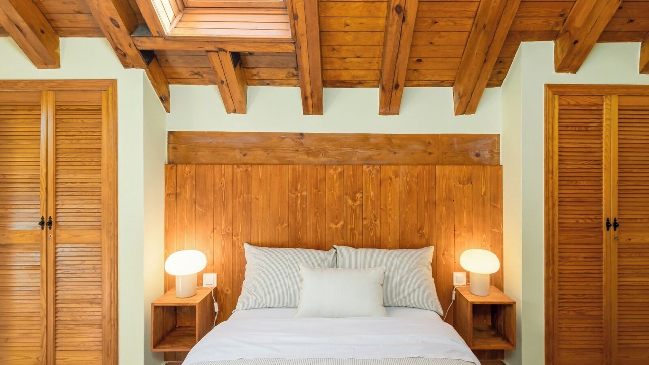 Photo of Bedroom in Esles