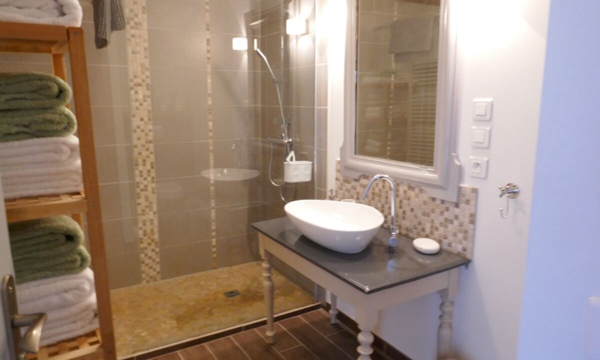 Photo of Bathroom in Vix