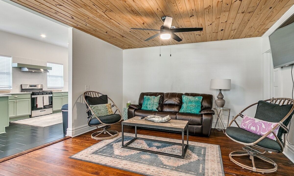 Photo of Livingroom in Crescent