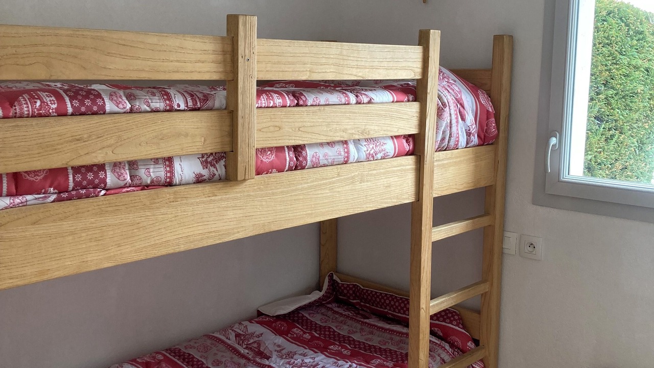 Photo of Bedroom in Viscos