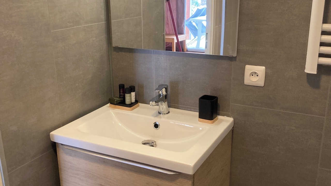 Photo of Bathroom in Viscos