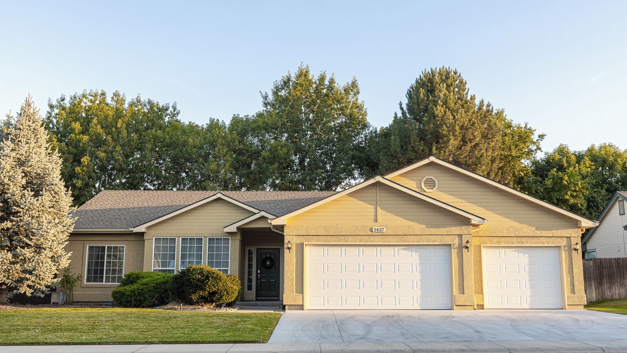 Photo of Others in Eagle