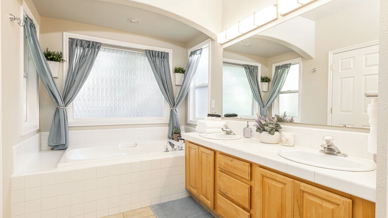 Photo of Others in Eagle