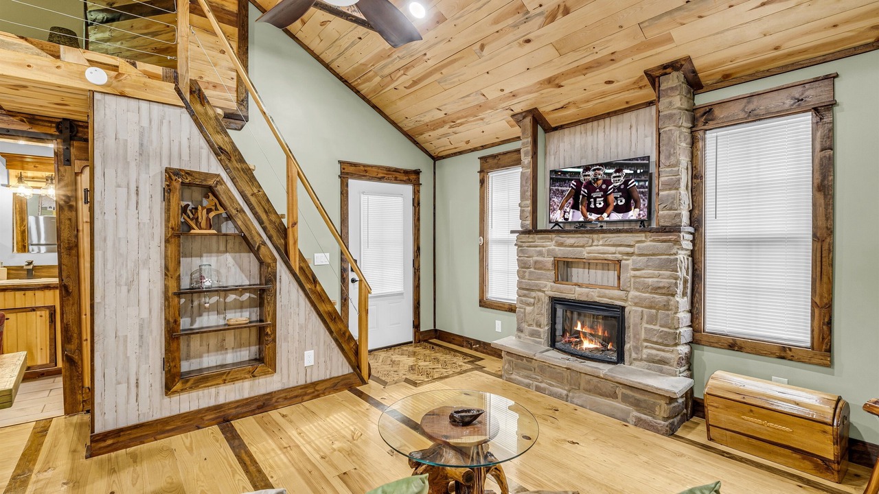 Photo of Livingroom in Starkville