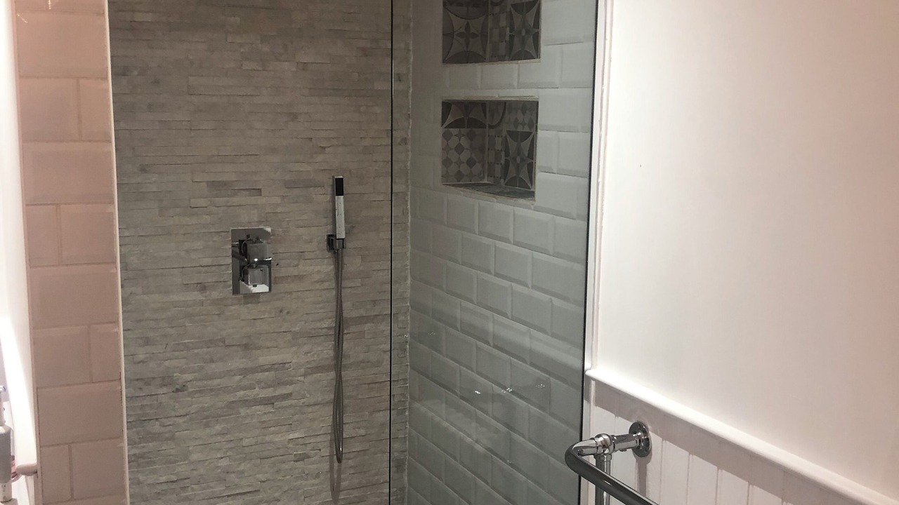 Photo of Bathroom in Rushmoor District