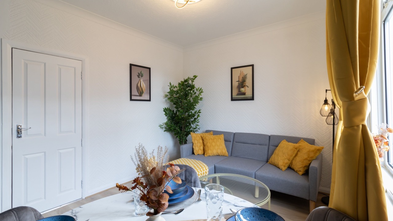 Photo of Livingroom in Portsmouth