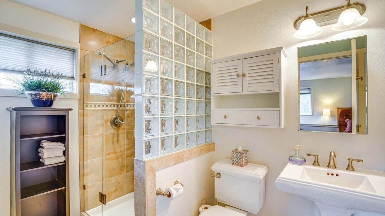 Photo of Others in Milton