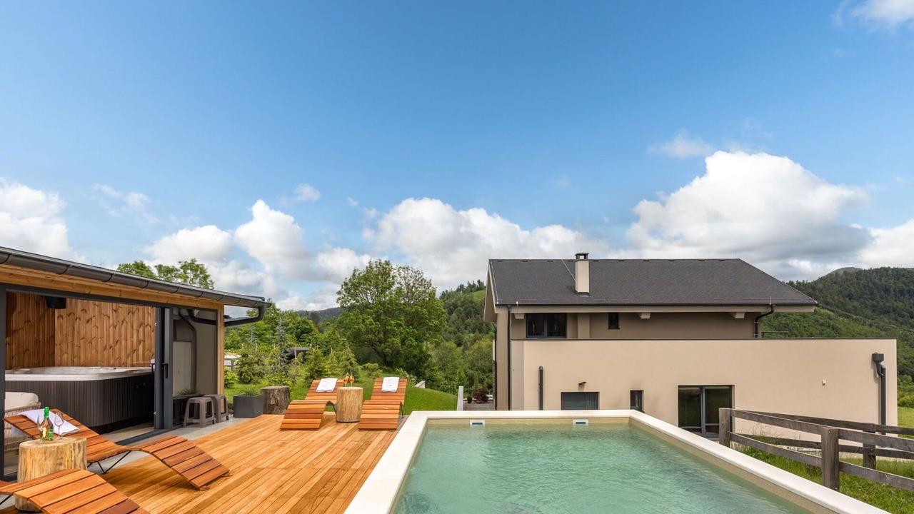 Photo of Outdoor in Fuzine