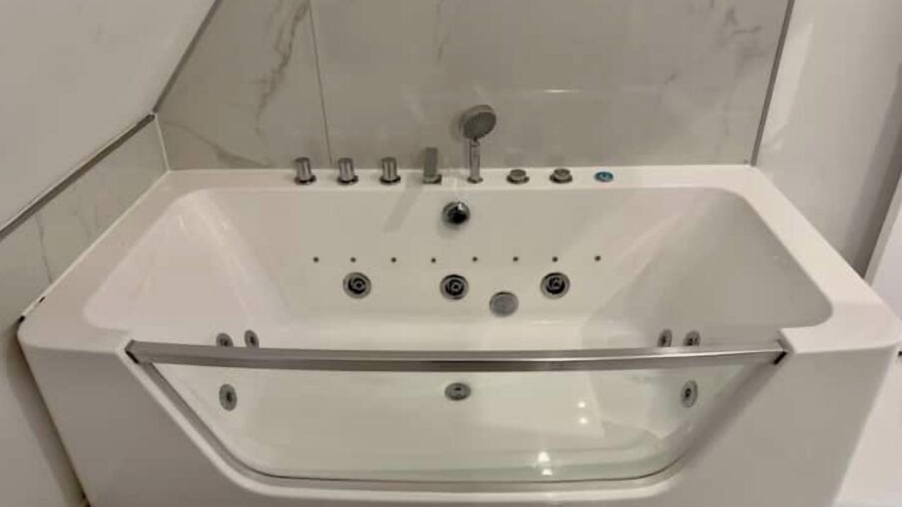 Photo of Bathroom in Douai