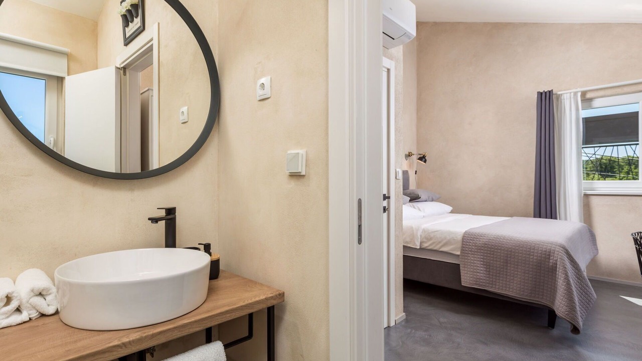 Photo of Bathroom in Sveti Ivan Dobrinjski