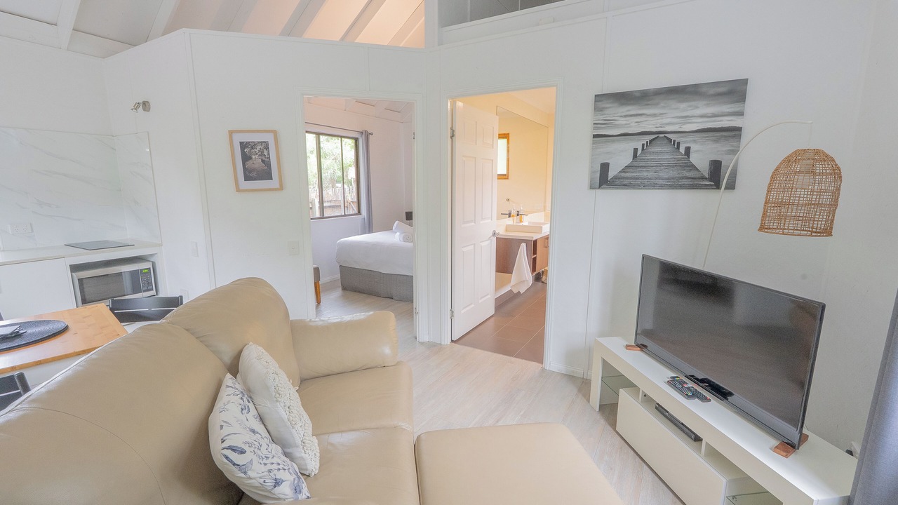 Photo of Livingroom in Amity Point