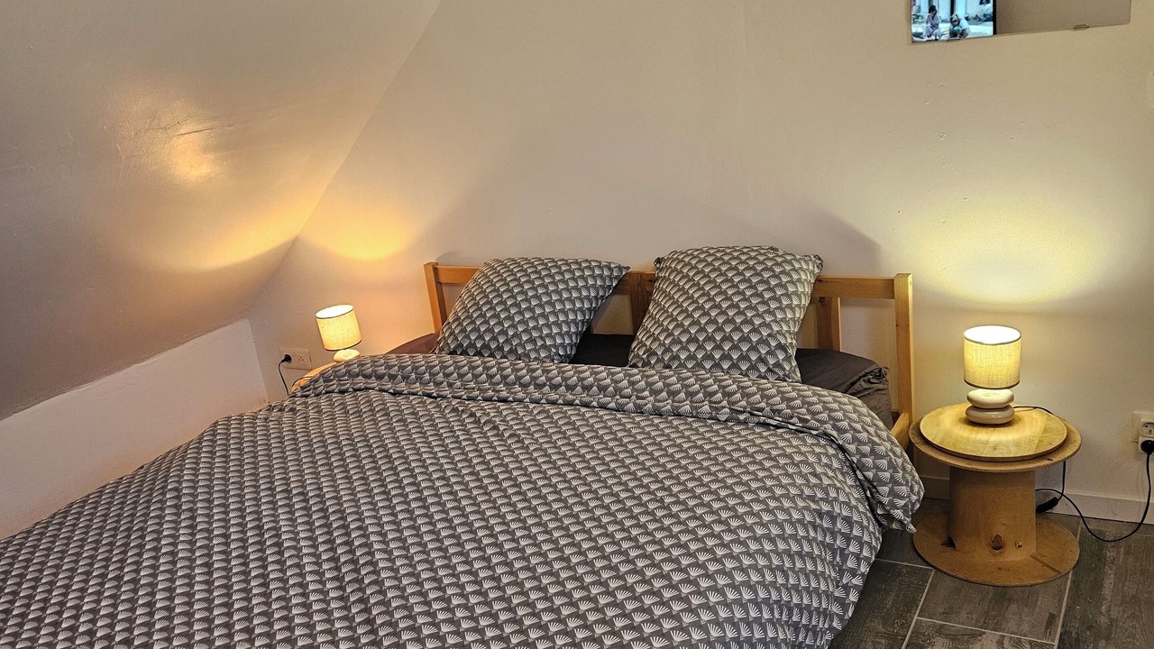 Photo of Bedroom in Cuvilly