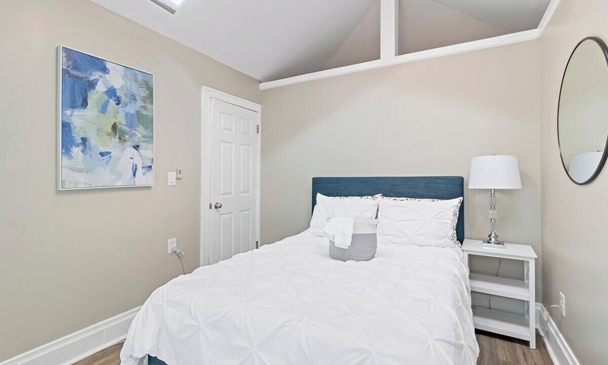 Photo of Bedroom in Oakley