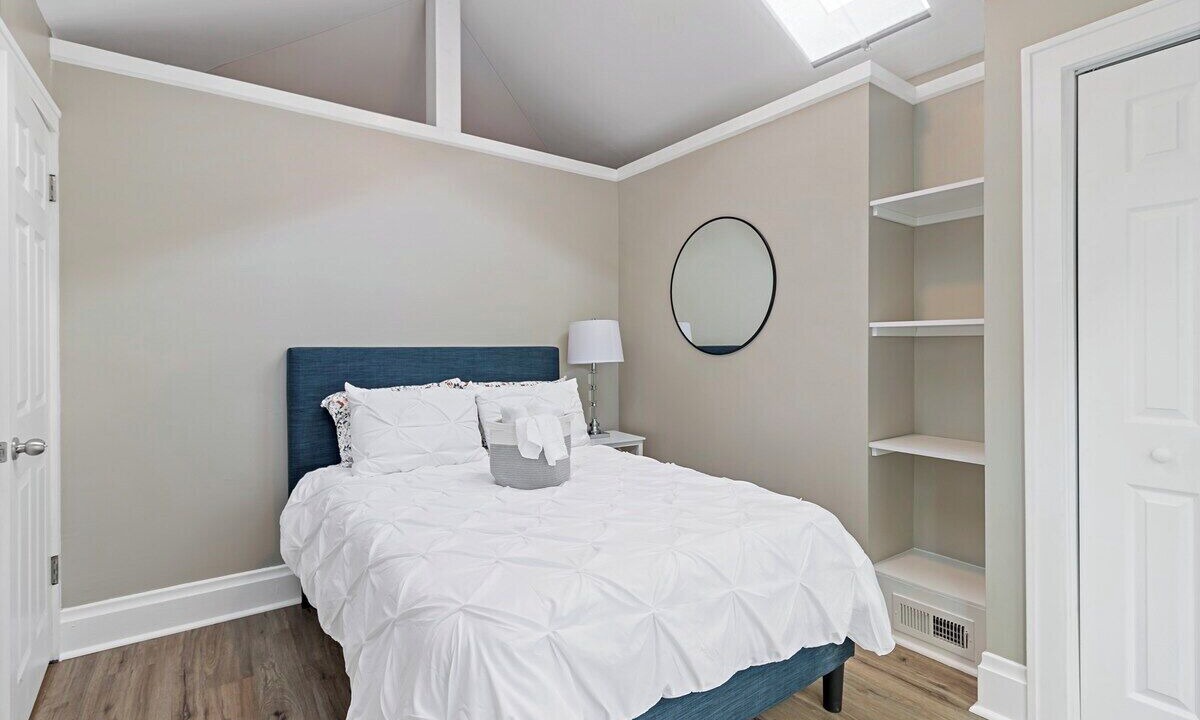 Photo of Bedroom in Oakley