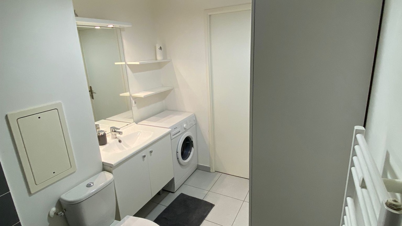 Photo of Bathroom in Deuil-la-Barre