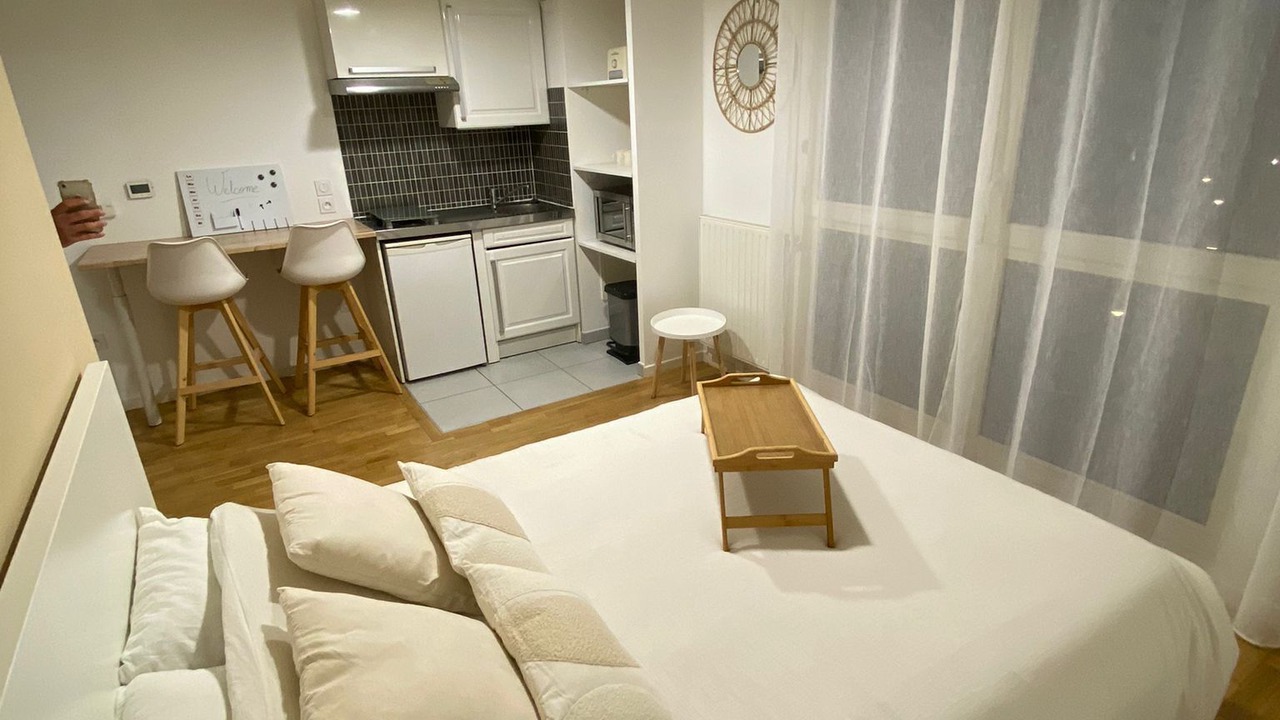 Photo of Bedroom in Deuil-la-Barre