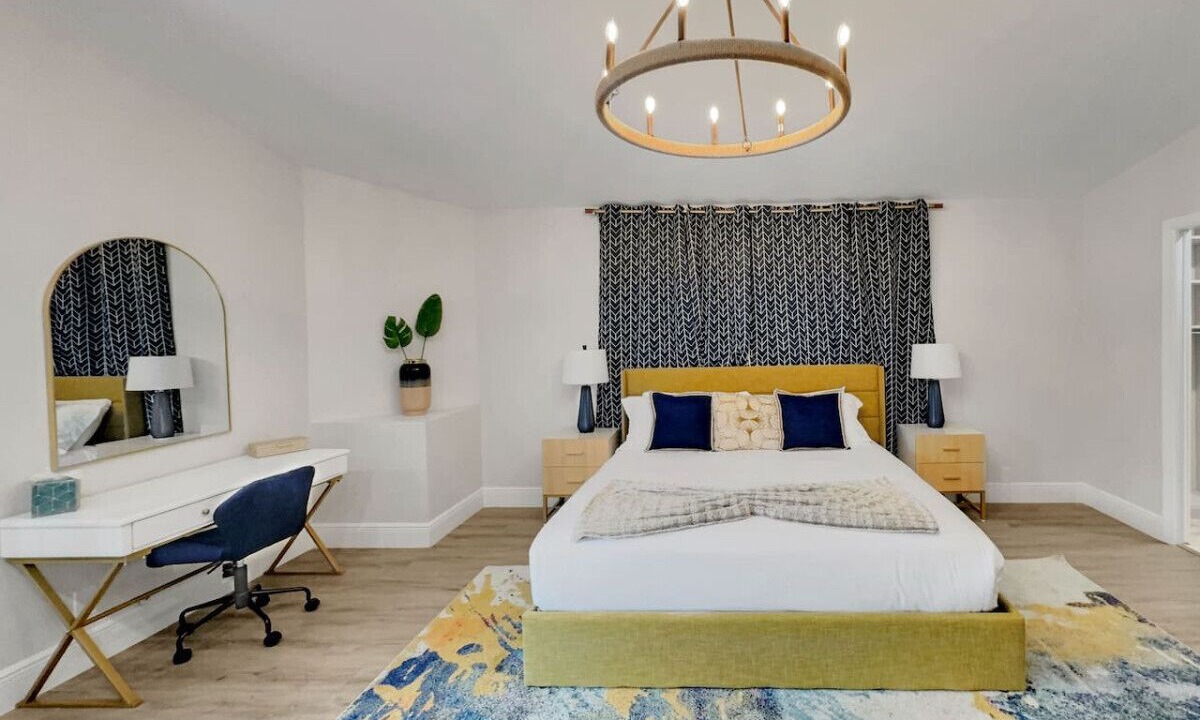 Photo of Bedroom in Imperial Point