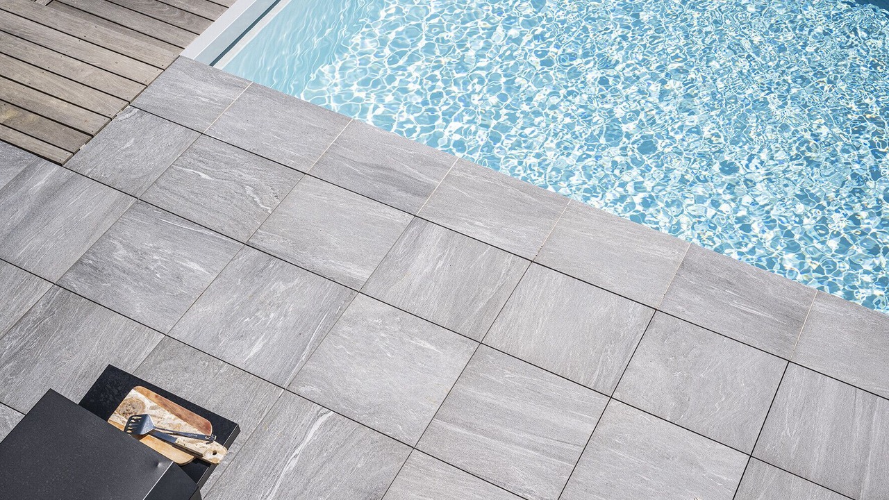 Photo of Others in Alex