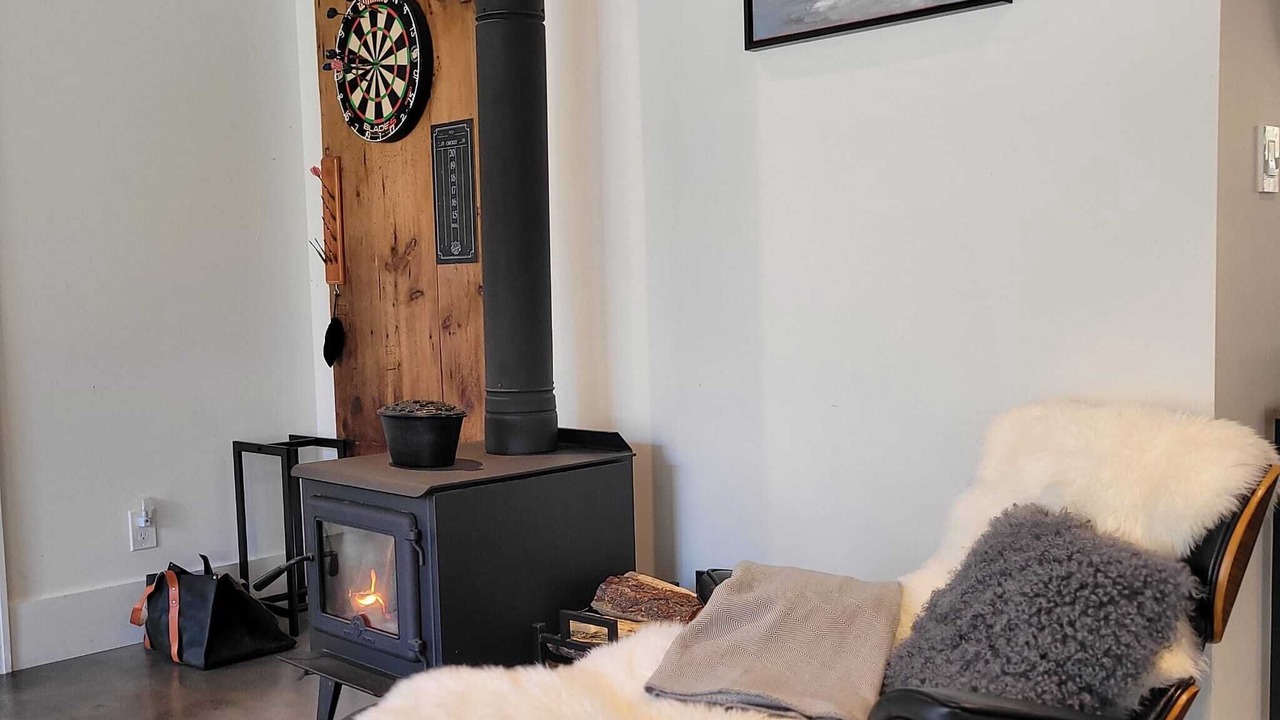 Photo of Livingroom in Bracebridge