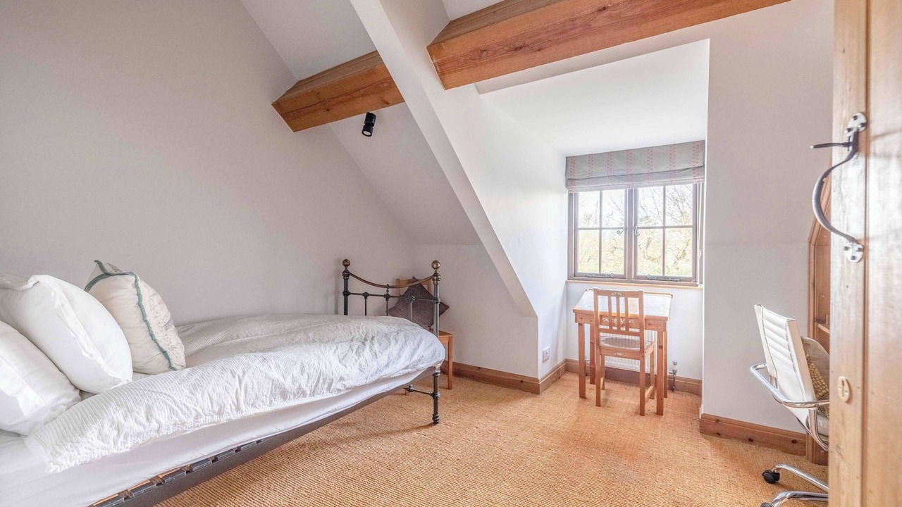 Photo of Bedroom in Winkfield