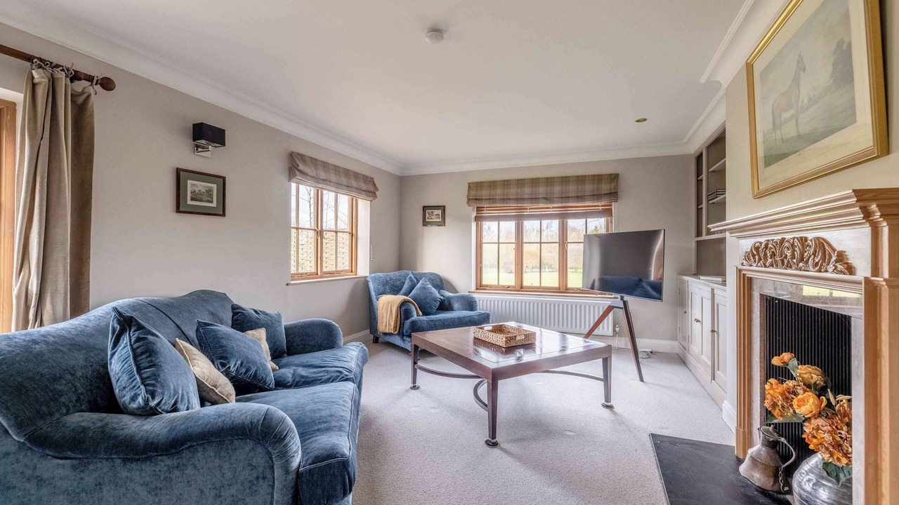 Photo of Livingroom in Winkfield