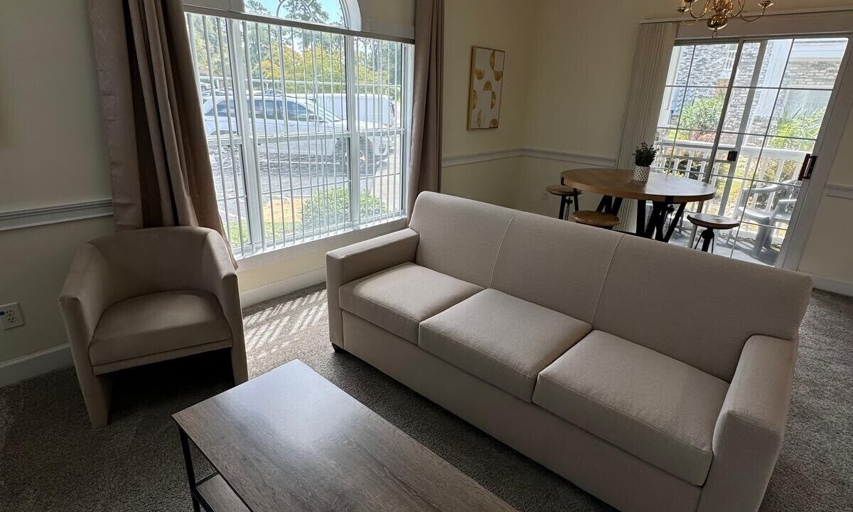 Photo of Livingroom in Central Myrtle Beach