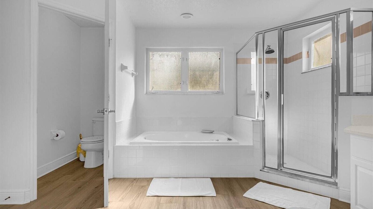 Photo of Bathroom in Sunset Lakes
