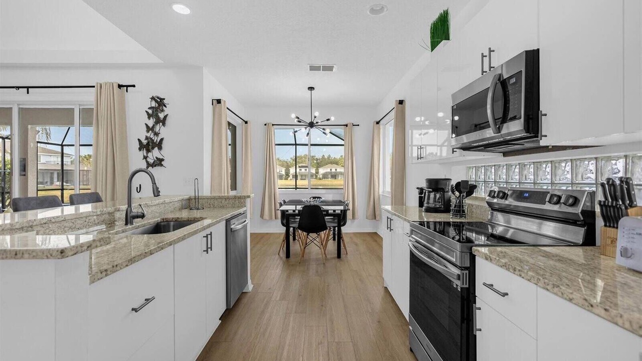 Photo of Kitchen in Sunset Lakes