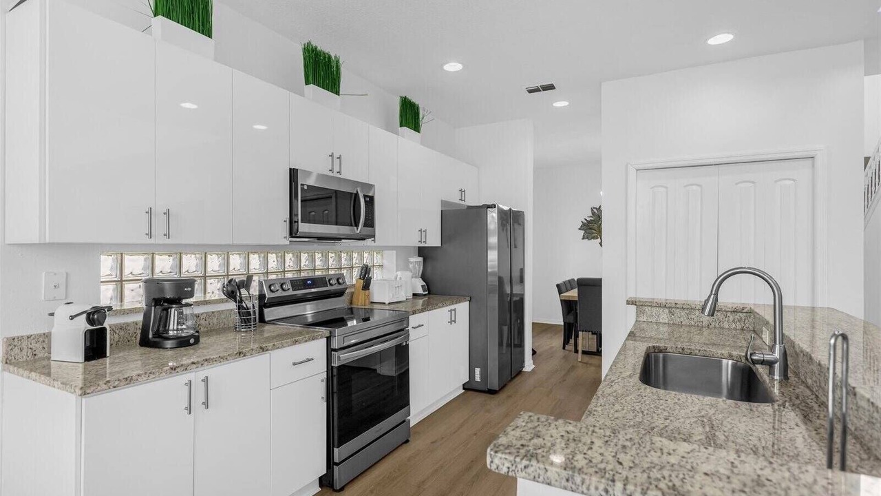 Photo of Kitchen in Sunset Lakes