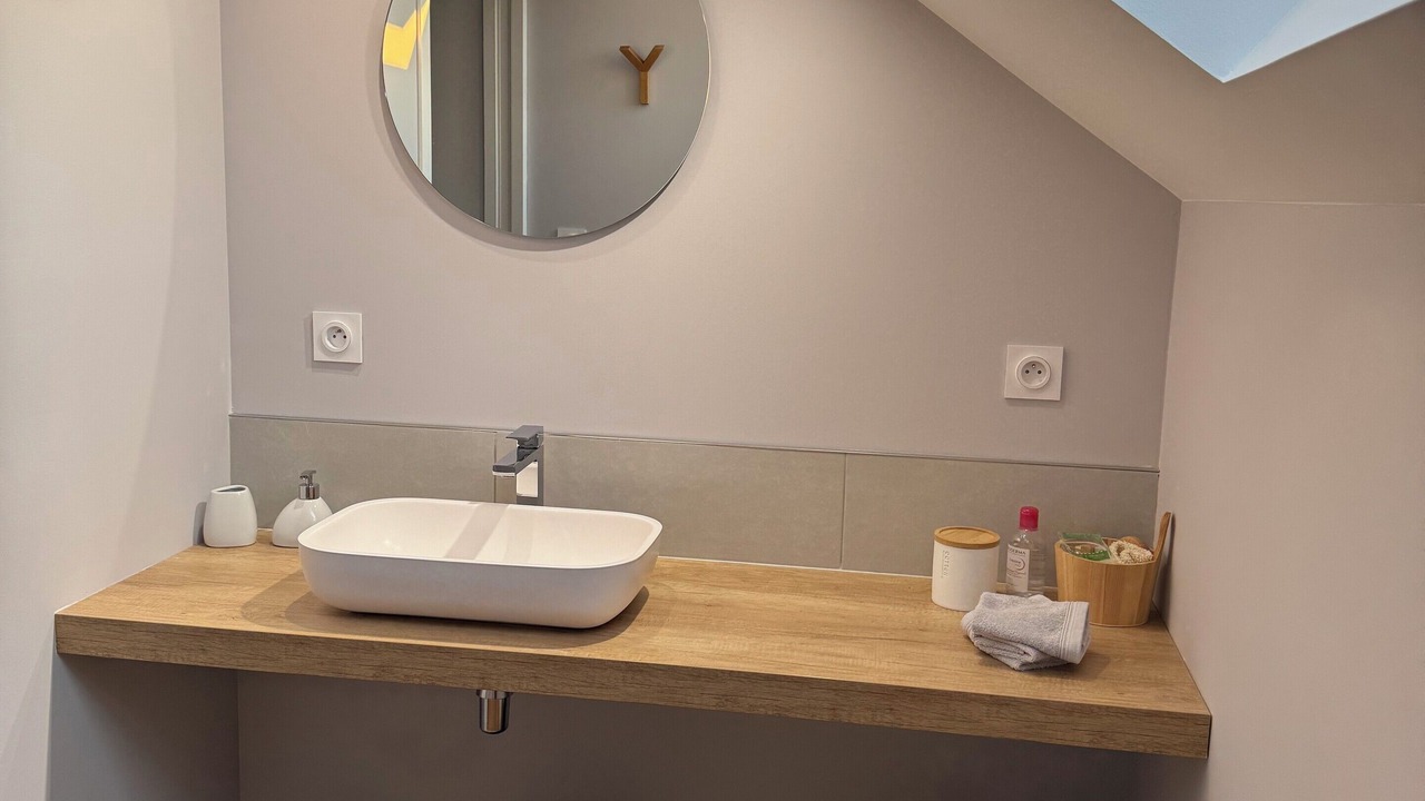 Photo of Bathroom in Laval